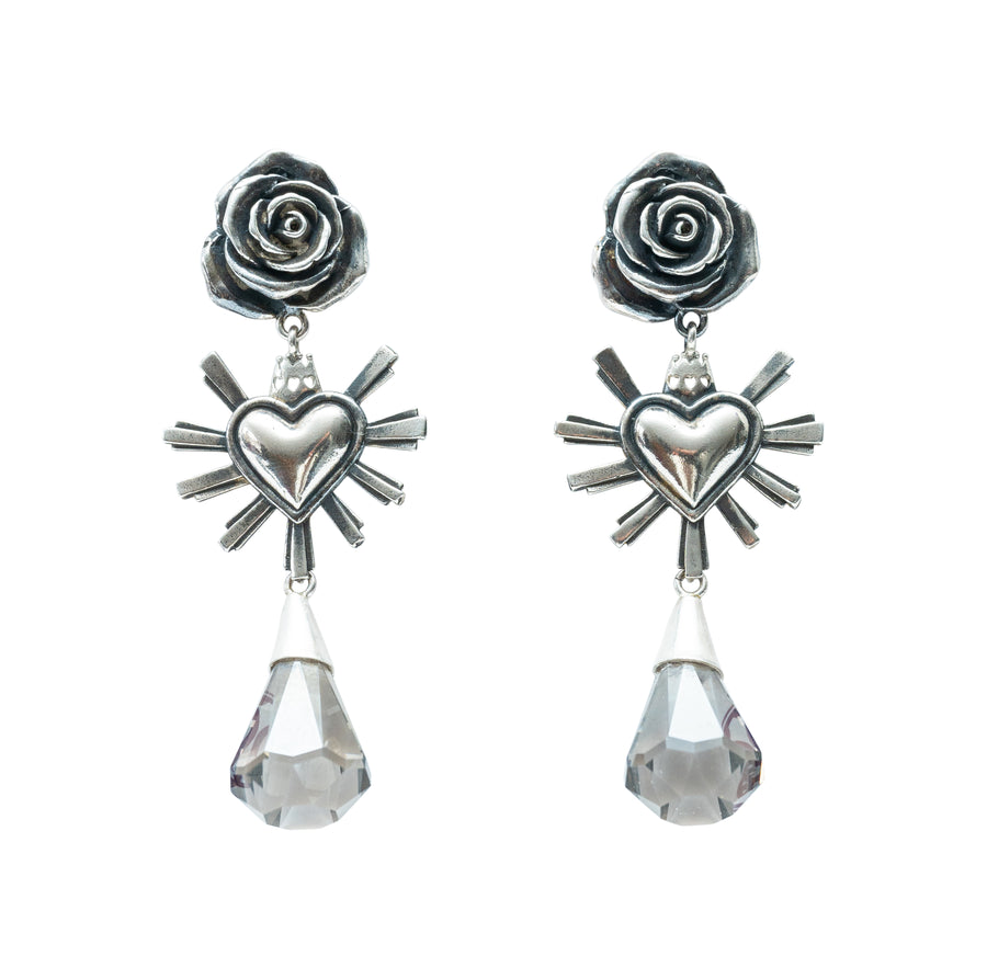 Aretes Amor entre Rosas, joya de plata .925, con cuarzo – Gabriela Sánchez