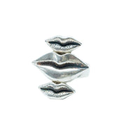 Anillo Tres Besos, joya de plata .925 – Gabriela Sánchez