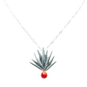 Dije Agave de Coral, joya de plata .925 – Gabriela Sánchez