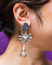 Aretes Amor entre Rosas, joya de plata .925, con cuarzo – Gabriela Sánchez (vista 2)