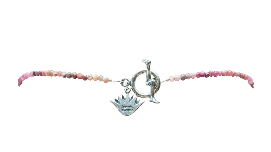 Collar Rosa Perfecto, joya de plata .925, con turmalina – Gabriela Sánchez (vista 4)
