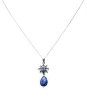 Dije Sagrado Azul, joya de plata .925, con lapislázuli – Gabriela Sánchez (vista 3)