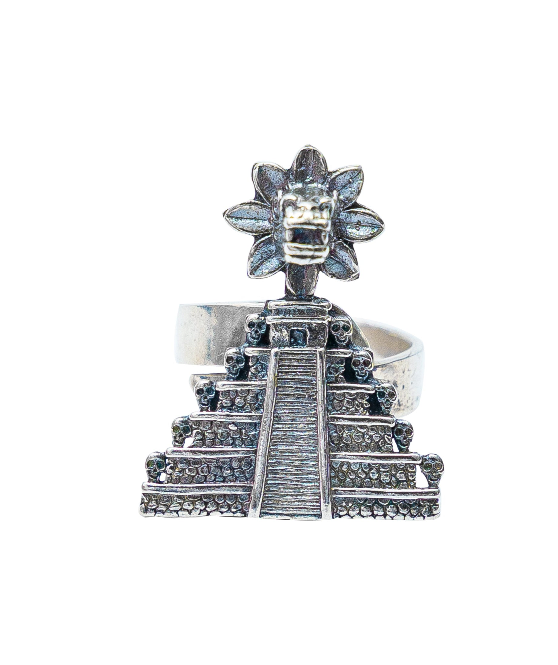 Anillo Eclipse Prehispánico, joya de plata .925 – Gabriela Sánchez