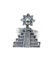 Anillo Eclipse Prehispánico, joya de plata .925 – Gabriela Sánchez