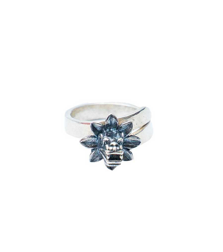 Anillo Quetzalcóatl, joya de plata .925 – Gabriela Sánchez