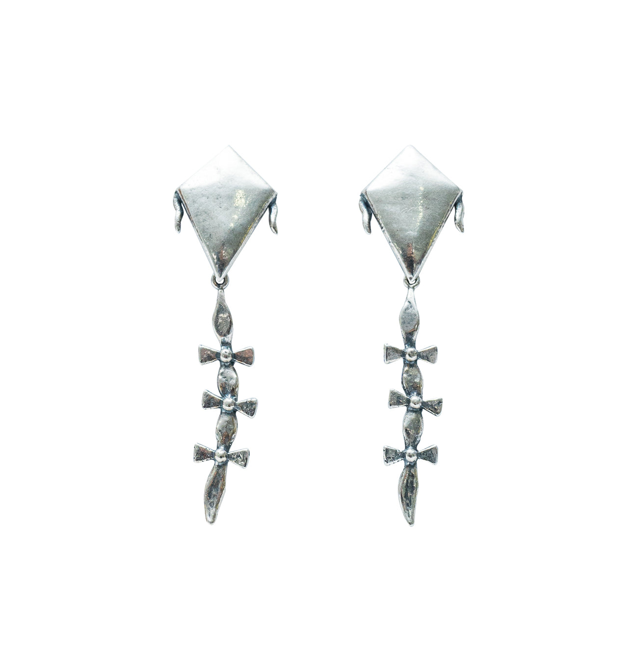 Aretes Papalote Mini, joya de plata .925 – Gabriela Sánchez (vista 2)