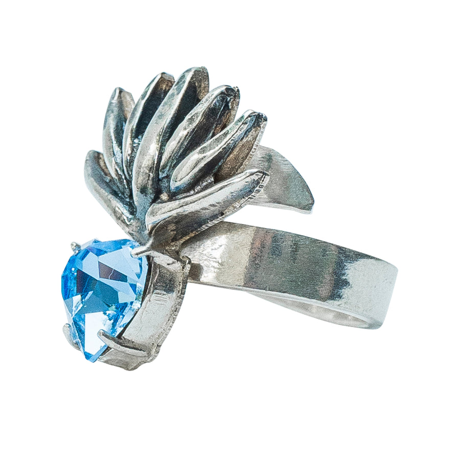Anillo Agave Celeste, joya de plata .925, con cristal Swarovski – Gabriela Sánchez (vista 7)
