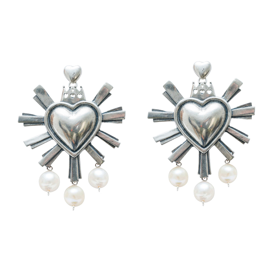Aretes Corazones y Perlas, joya de plata .925 – Gabriela Sánchez (vista 2)