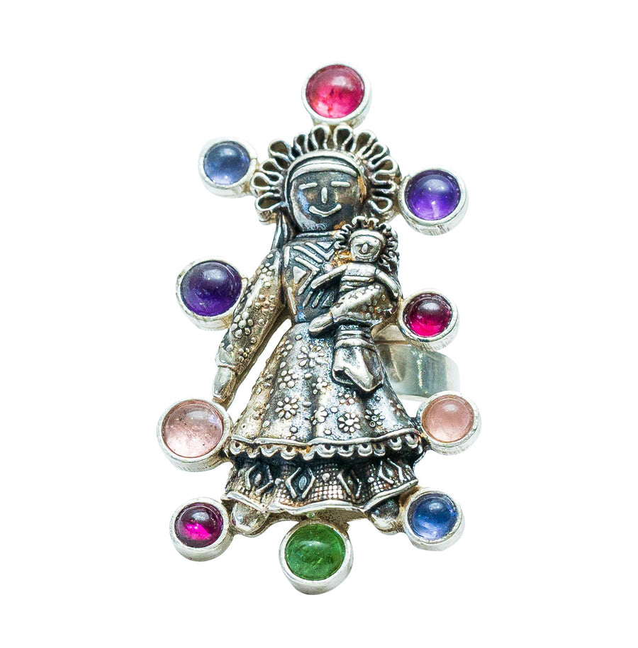Anillo Abrazo de Mamá, joya de plata .925, con granate y gemas de colores – Gabriela Sánchez
