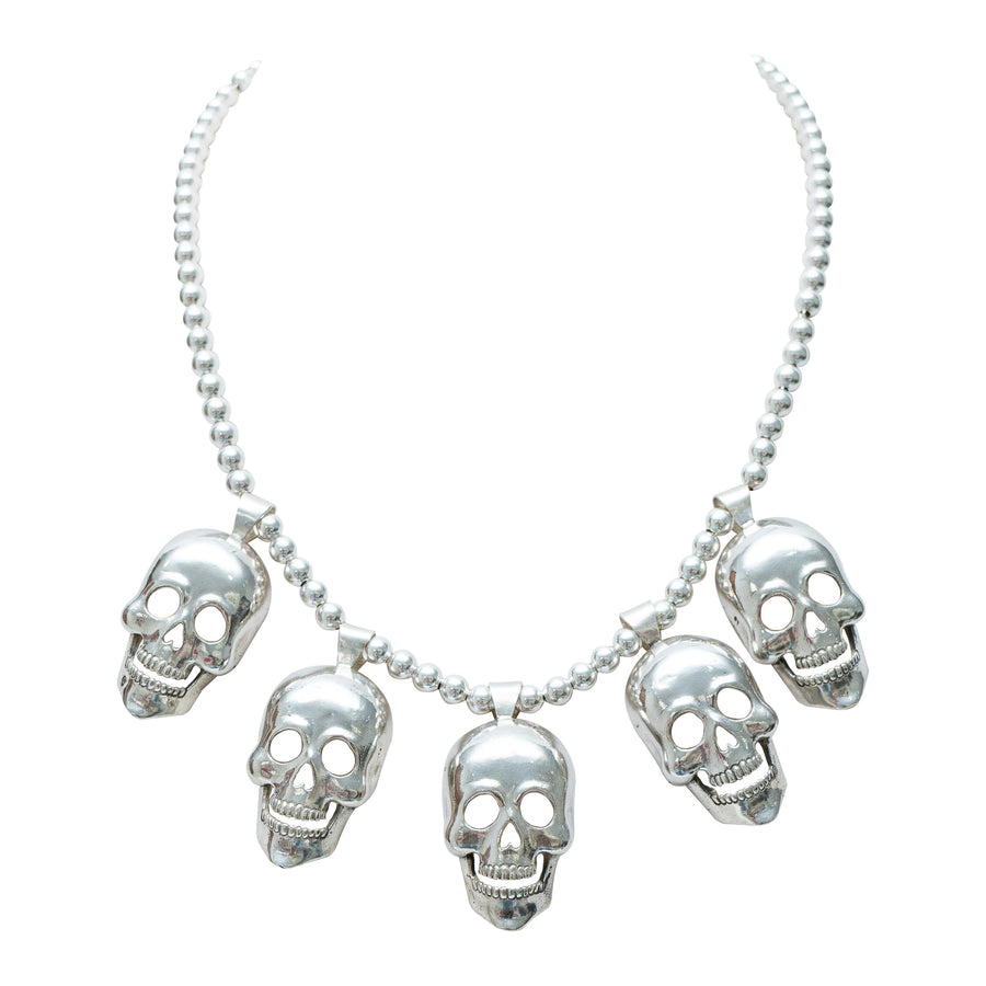 Collar Cinco Cráneos, joya de plata .925 – Gabriela Sánchez (vista 2)