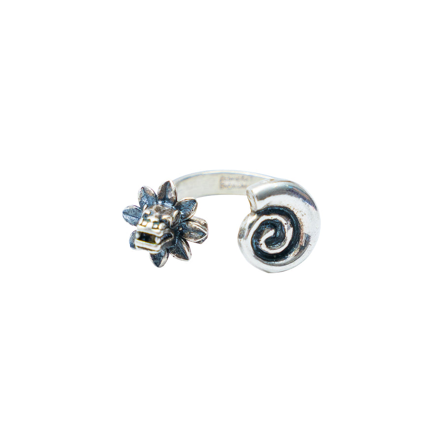 Anillo Quetzalcóatl entre Olas, joya de plata .925 – Gabriela Sánchez