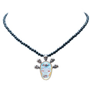 Collar Miquiztli, joya de plata .925, con espinela y cuarzo tornasol – Gabriela Sánchez (vista 2)