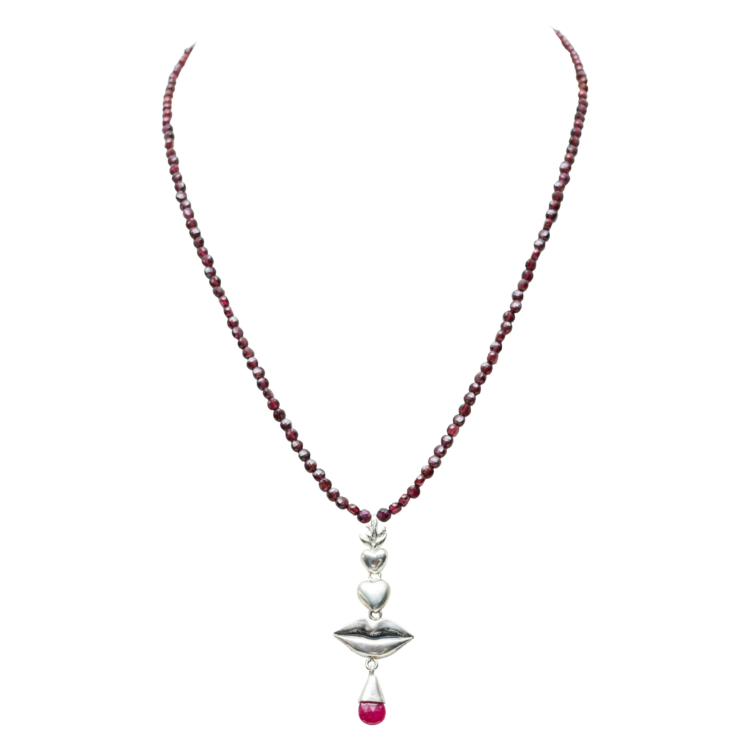 Collar Amor Rosé, joya de plata .925, con granate y rubí – Gabriela Sánchez