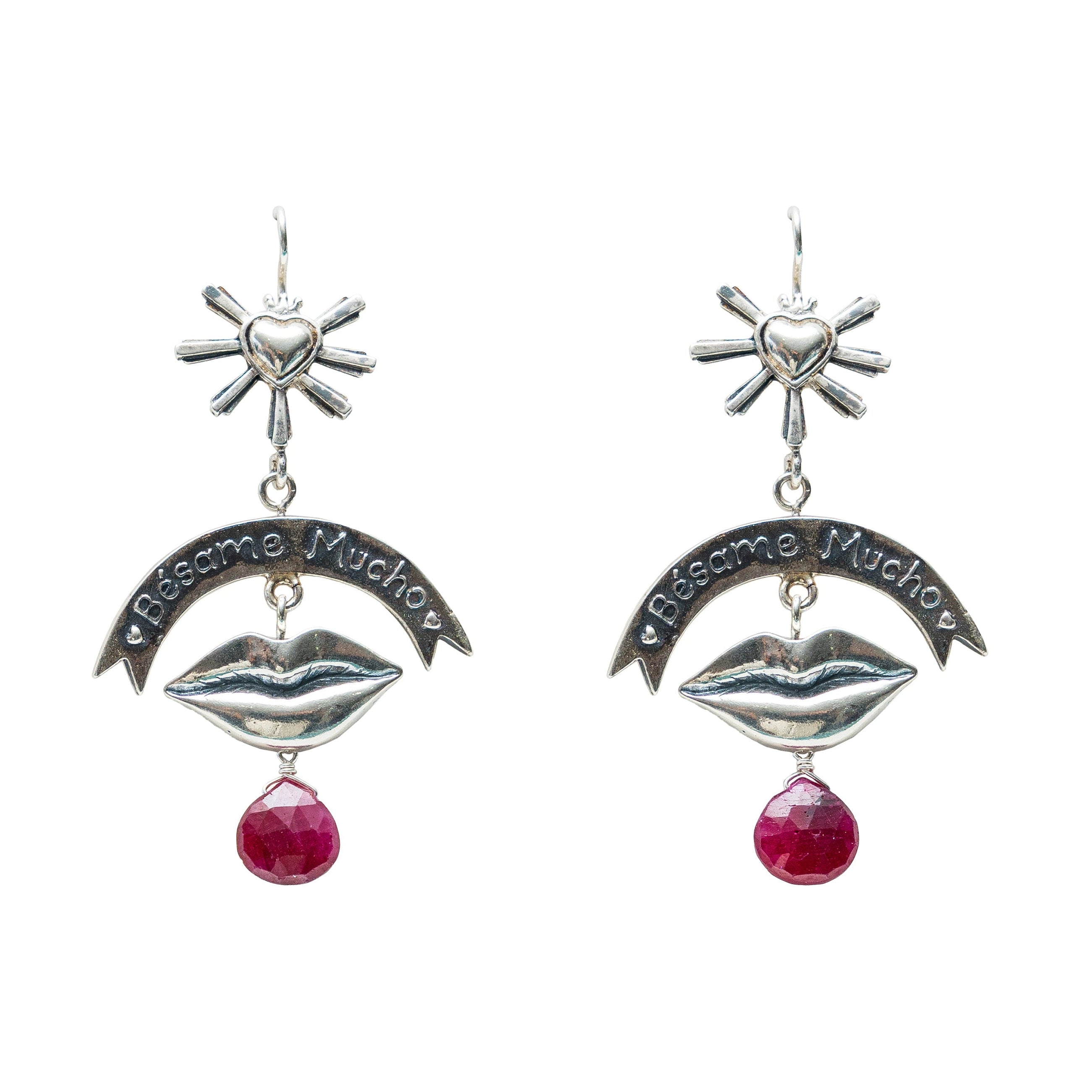 Aretes Bésame Mucho, joya de plata .925, con rubí – Gabriela Sánchez