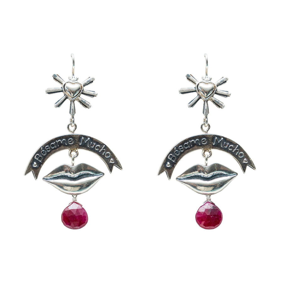 Aretes Bésame Mucho, joya de plata .925, con rubí – Gabriela Sánchez