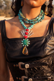 Collar Alma Mexicana, joya de plata .925, con turquesa y coral – Gabriela Sánchez (vista 4)