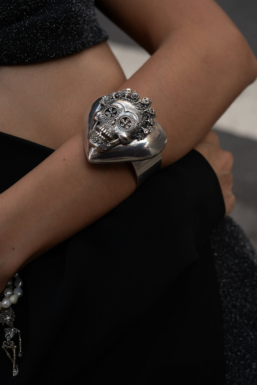 Brazalete Morir Por Tu Amor, joya de plata .925 – Gabriela Sánchez (vista 8)
