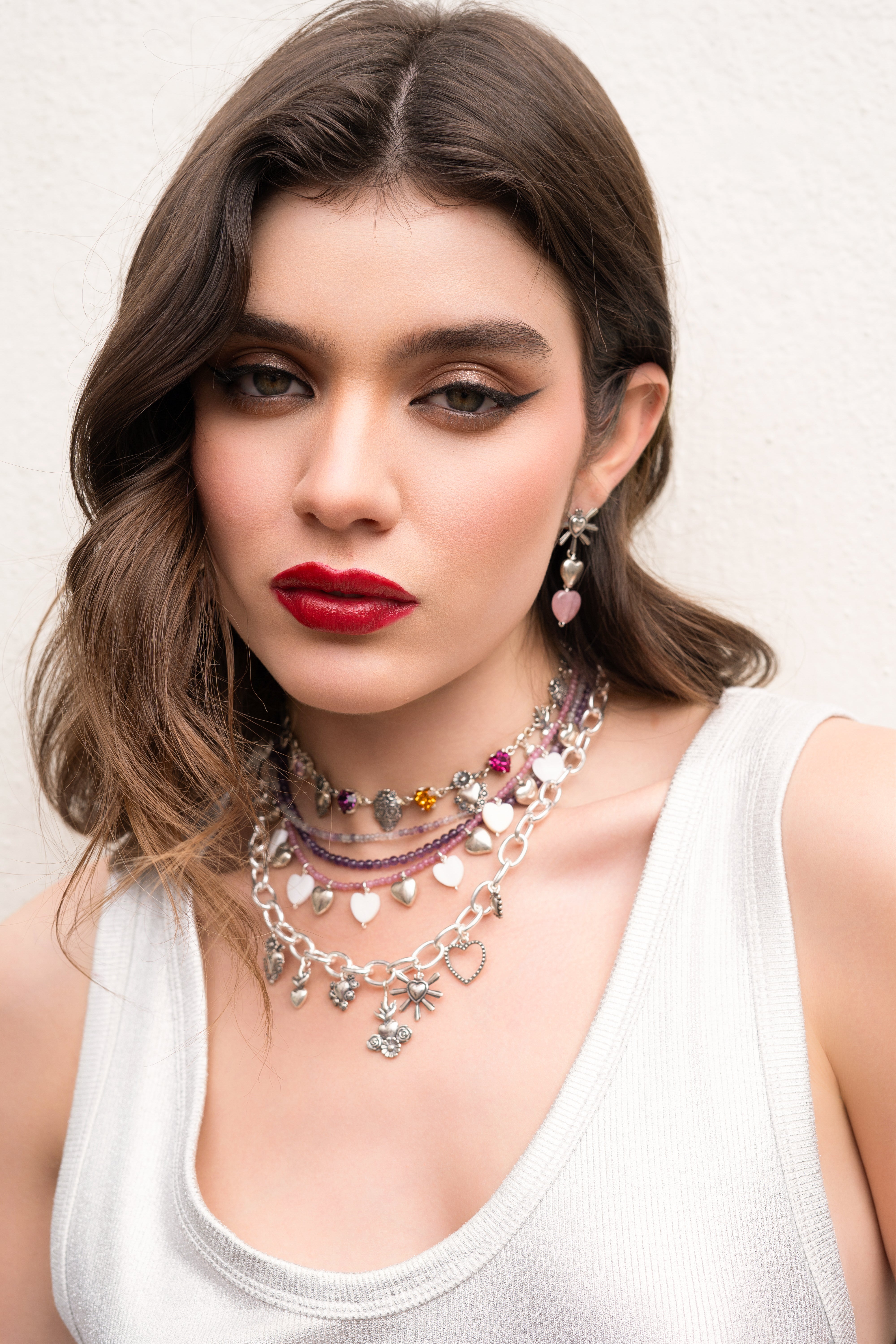 Collar Bombón Rosita, joya de plata .925, con fluorita y amatista – Gabriela Sánchez