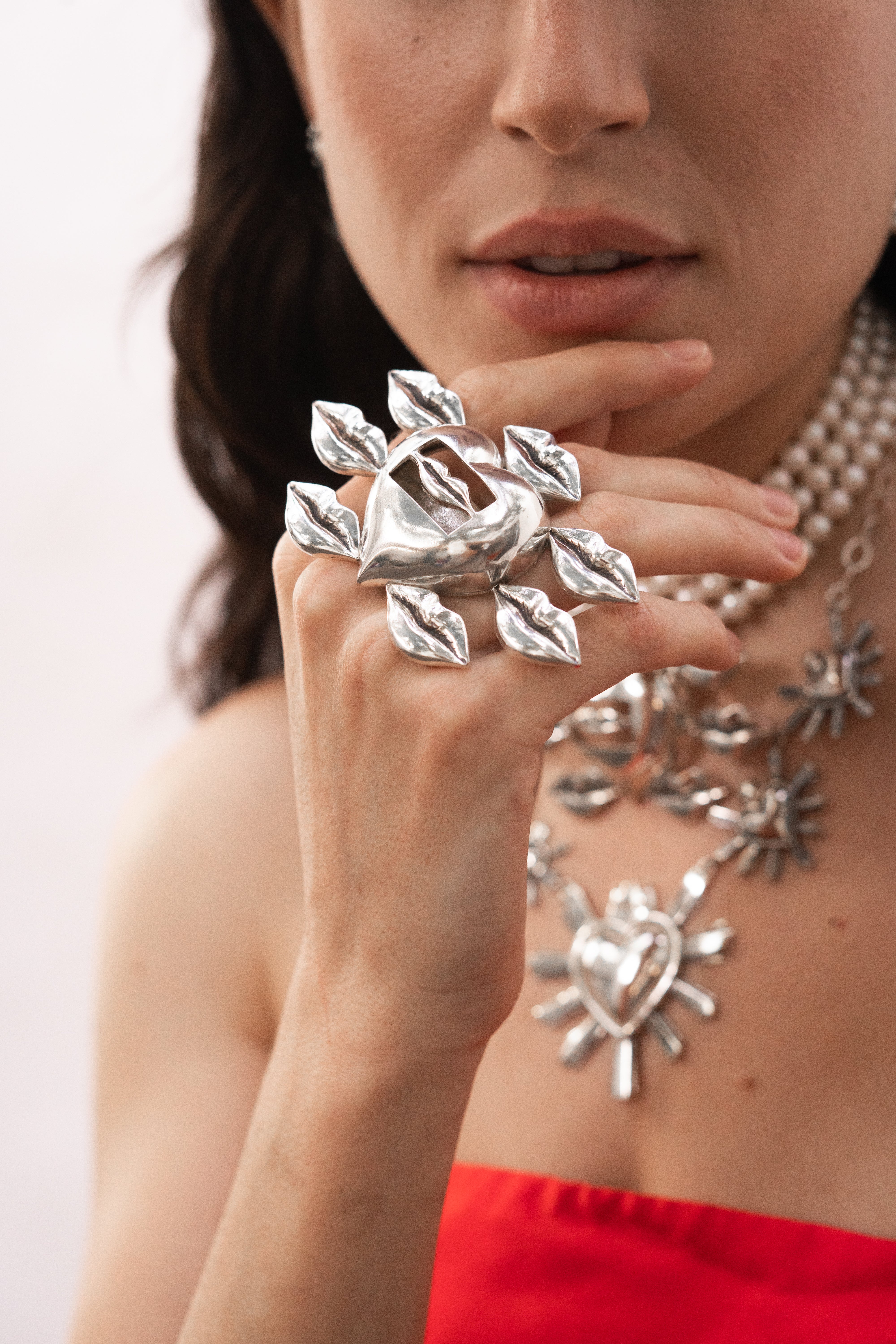 Anillo Bésame Mucho, joya de plata .925 – Gabriela Sánchez (vista 2)