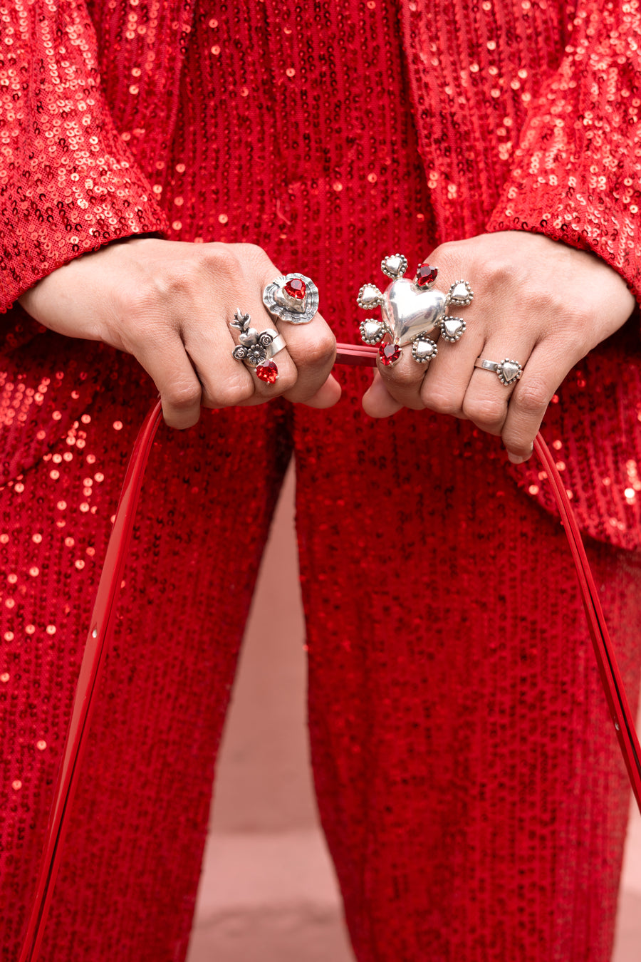 Anillo Corazón con Puntos Alrededor, joya de plata .925 – Gabriela Sánchez (vista 9)