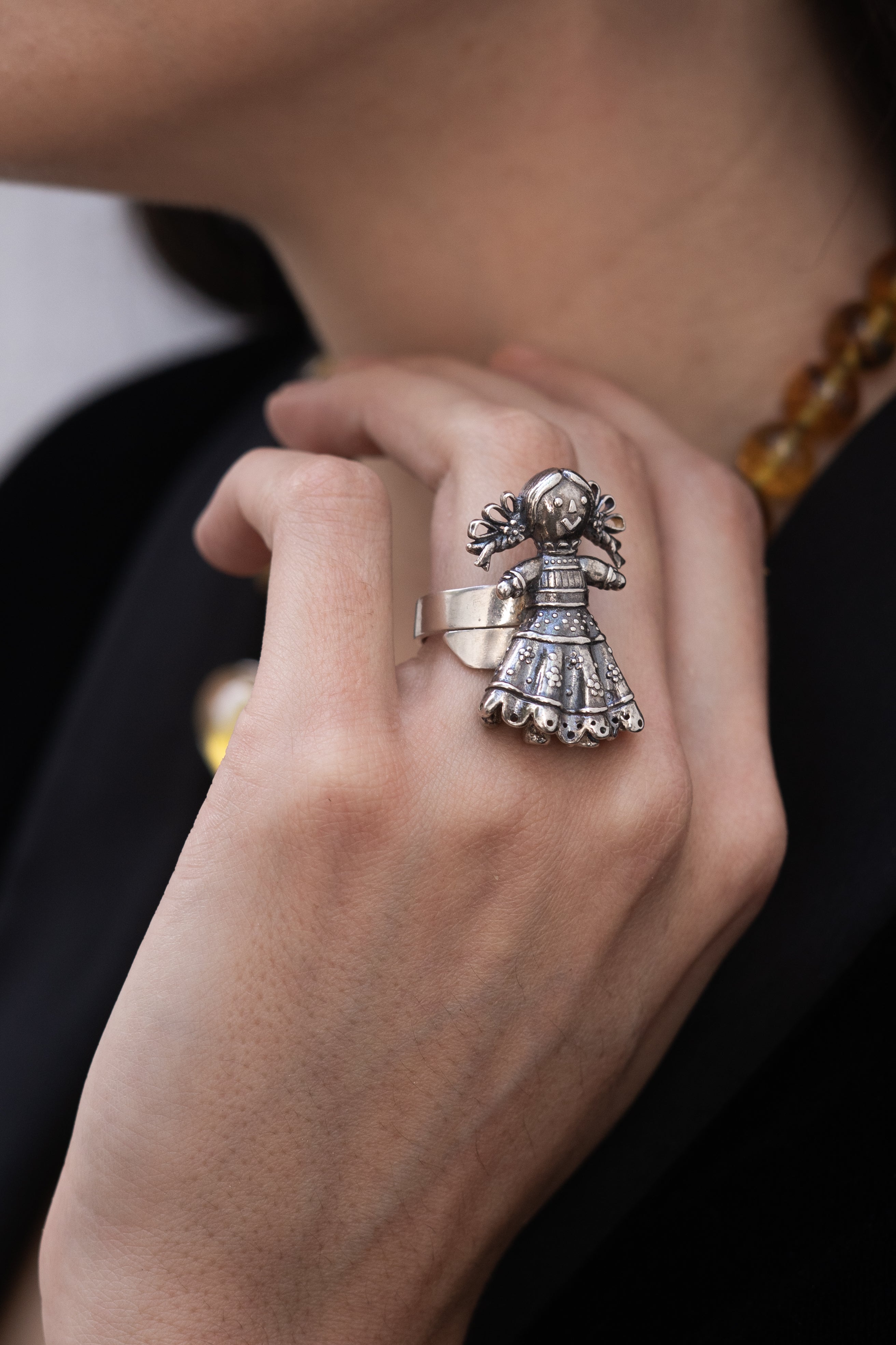 Anillo Mi Niña, joya de plata .925 – Gabriela Sánchez