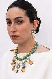 Aretes Agave Dorado, joya de plata .925, con ámbar – Gabriela Sánchez (vista 3)