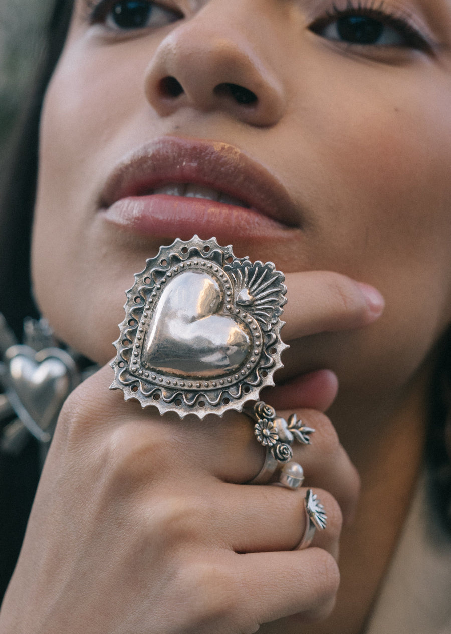Anillo Corazón Ardiente, joya de plata .925 – Gabriela Sánchez (vista 3)