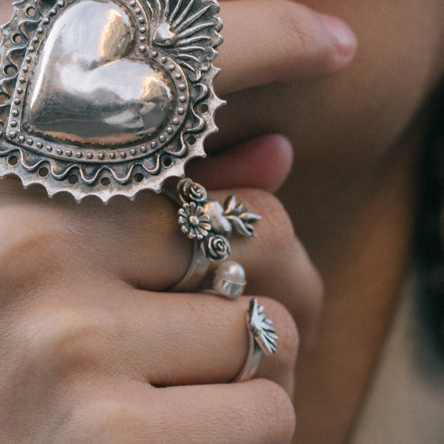 Anillo Corazón Ardiente, joya de plata .925 – Gabriela Sánchez (vista 2)