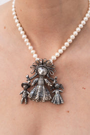 Collar Familia, joya de plata .925, con perla – Gabriela Sánchez