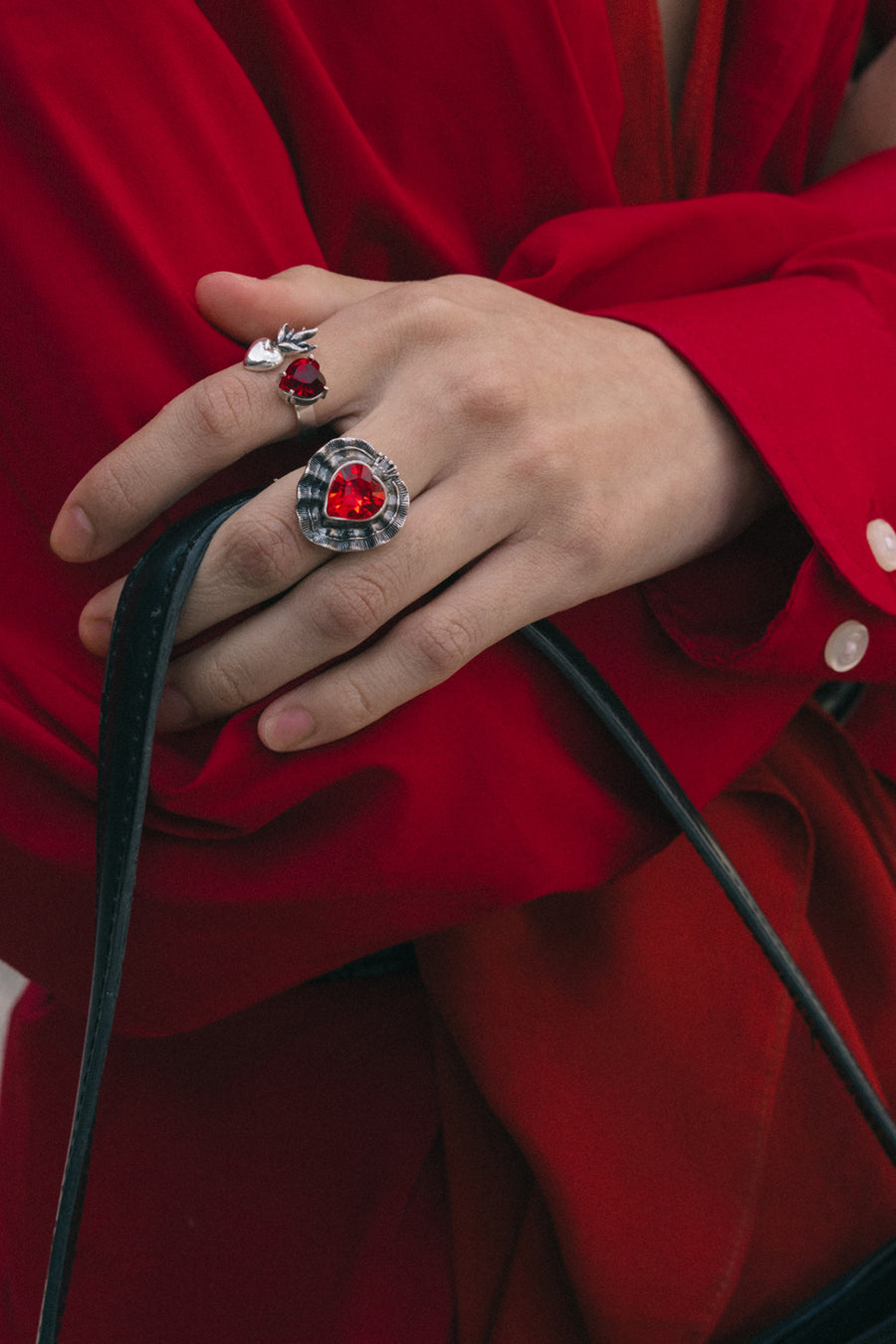 Anillo Querida Aries, joya de plata .925, con cristal Swarovski – Gabriela Sánchez (vista 3)