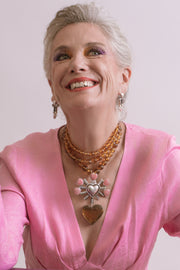 Collar Corazón de Melocotón, joya de plata .925, con ámbar y rodocosita – Gabriela Sánchez