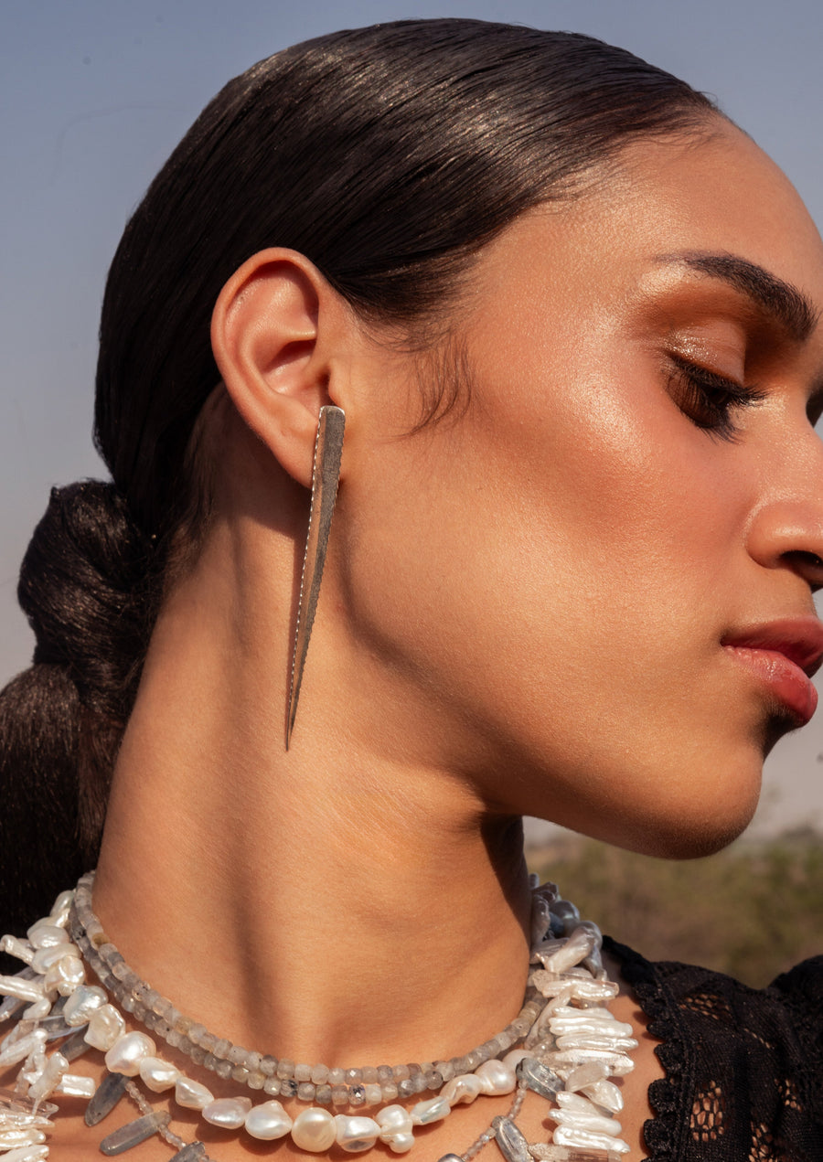 Aretes Penca Mediana, joya de plata .925 – Gabriela Sánchez