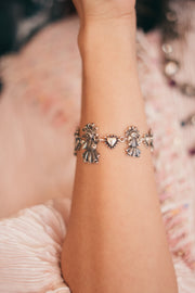 Pulsera Cinco Muñequitas, joya de plata .925 – Gabriela Sánchez (vista 2)