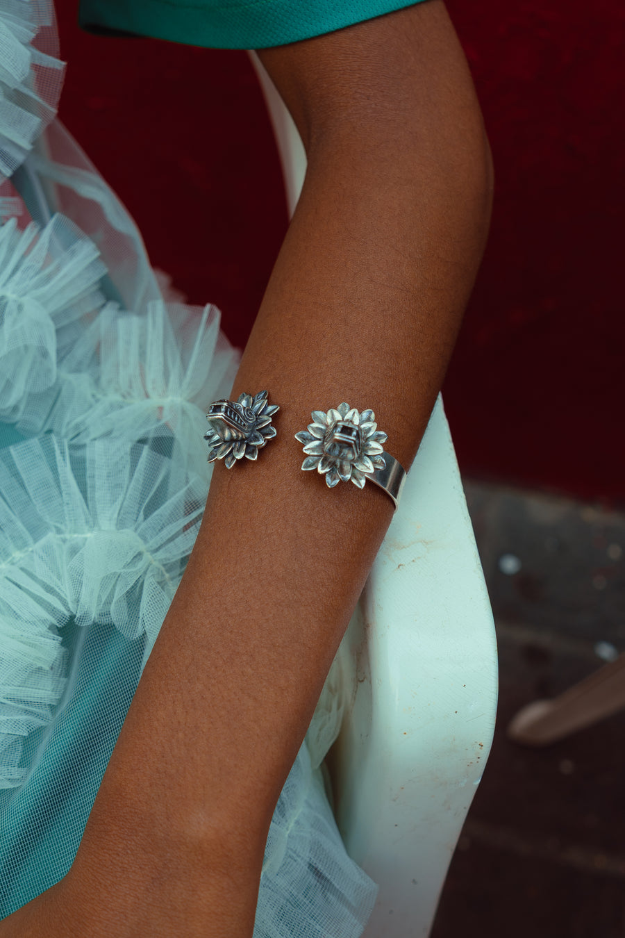 Brazalete Guardianes del Recuerdo, joya de plata .925 – Gabriela Sánchez (vista 2)