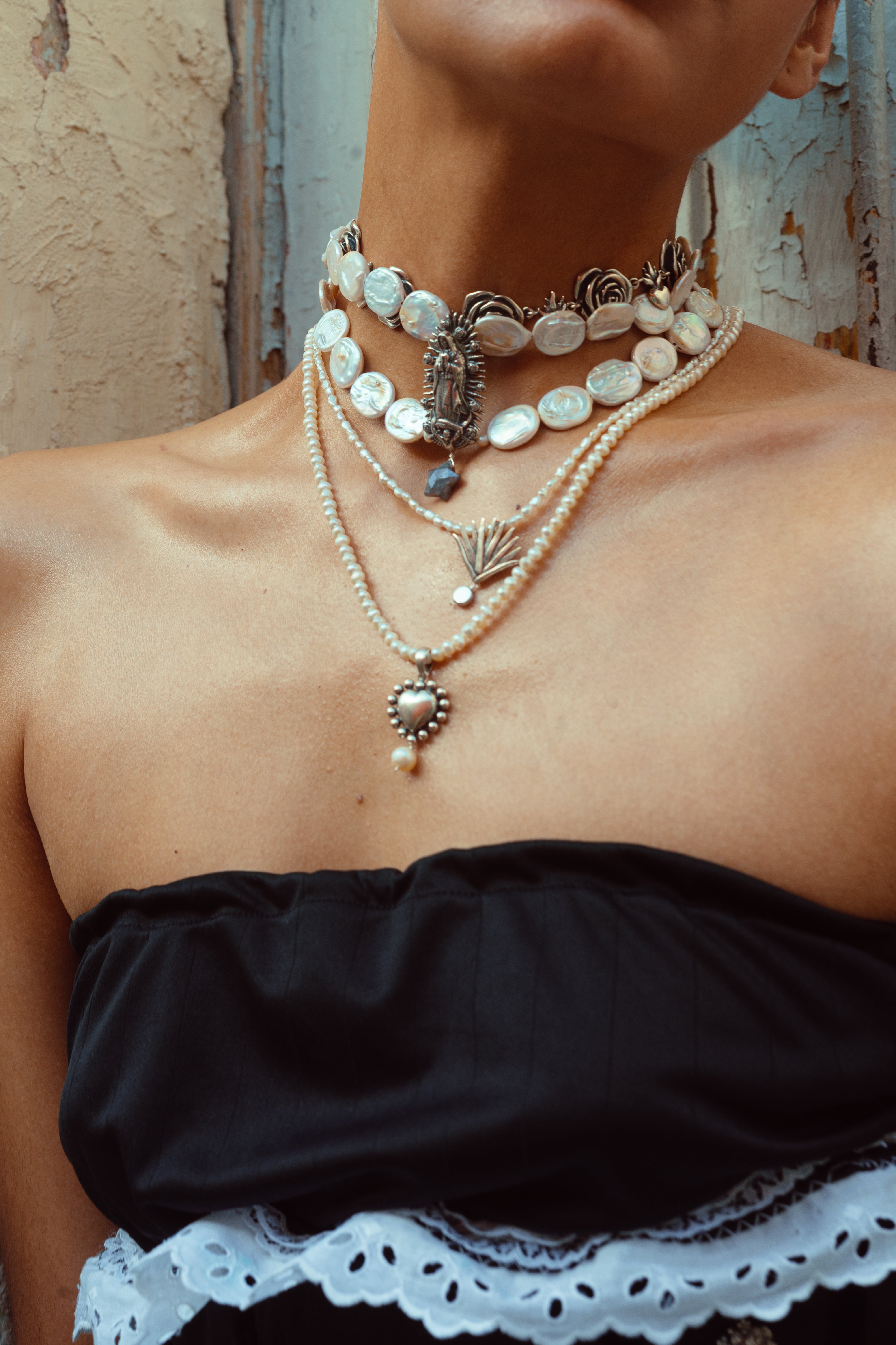 Collar Lazos de Unión, joya de plata .925, con perla – Gabriela Sánchez (vista 2)