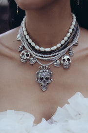 Collar Luz Ancestral, joya de plata .925, con perla y turmalina – Gabriela Sánchez (vista 3)