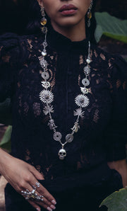 Collar Vida con Raíz, joya de plata .925 – Gabriela Sánchez (vista 3)