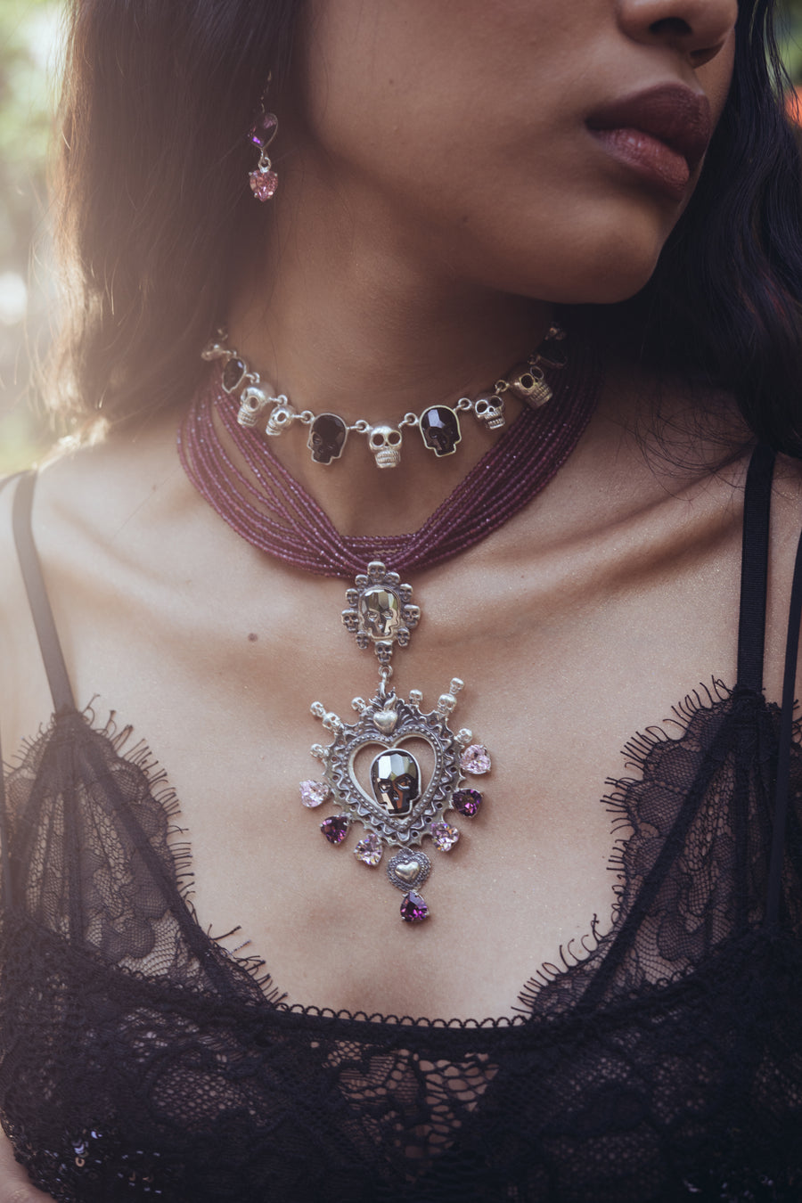 Choker Corazón de Azúcar, joya de plata .925, con rubí y cristal Swarovski – Gabriela Sánchez