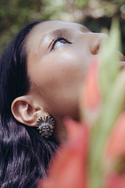 Aretes Tlaltecuhtli, joya de plata .925 – Gabriela Sánchez (vista 3)