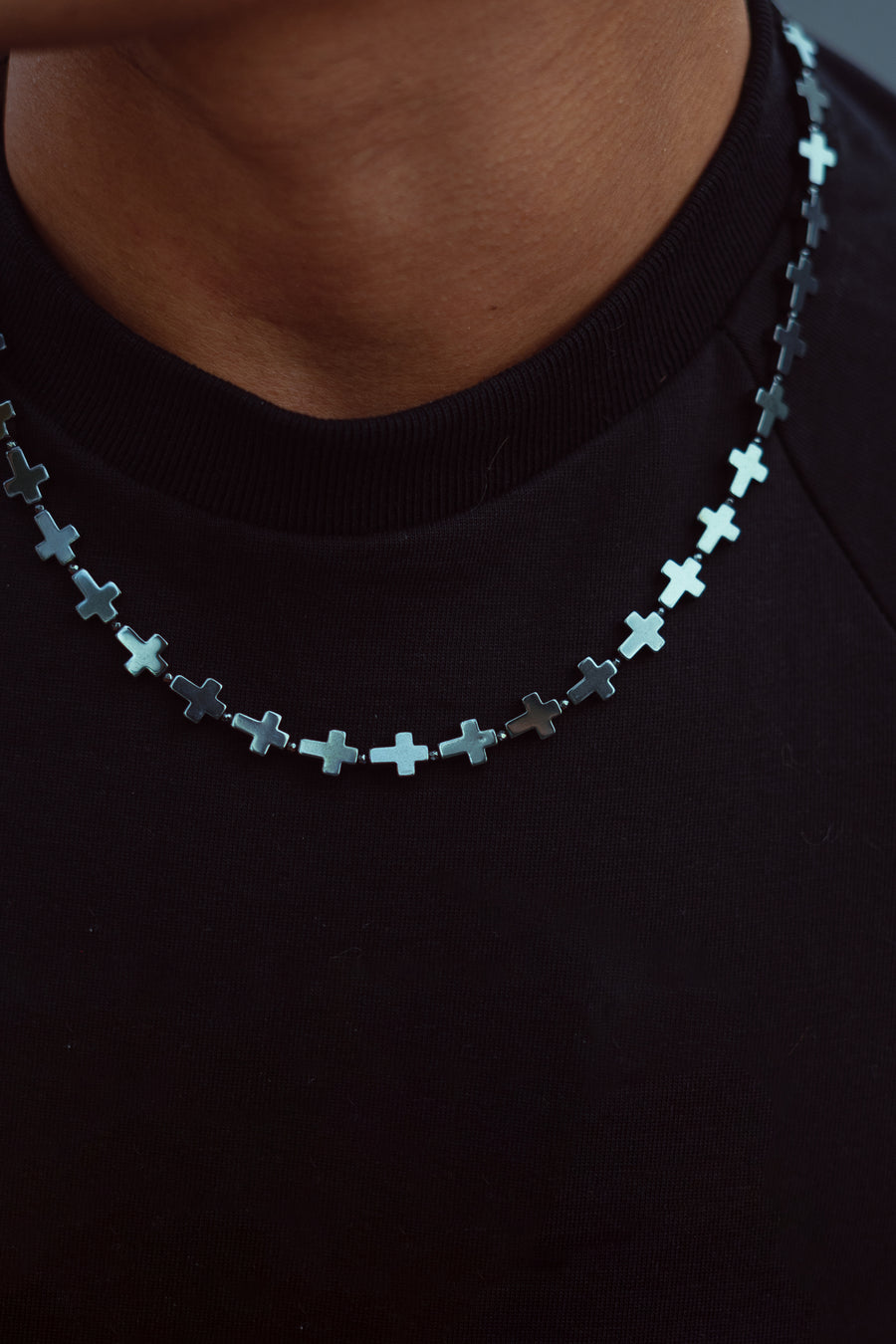 Collar Eslabones de Fe, joya de plata .925, con hematita – Gabriela Sánchez (vista 2)