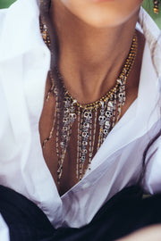 Collar Cascada Sagrada, joya de plata .925, con hematita – Gabriela Sánchez (vista 5)