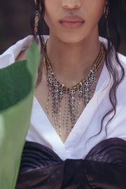 Collar Cascada Sagrada, joya de plata .925, con hematita – Gabriela Sánchez (vista 3)