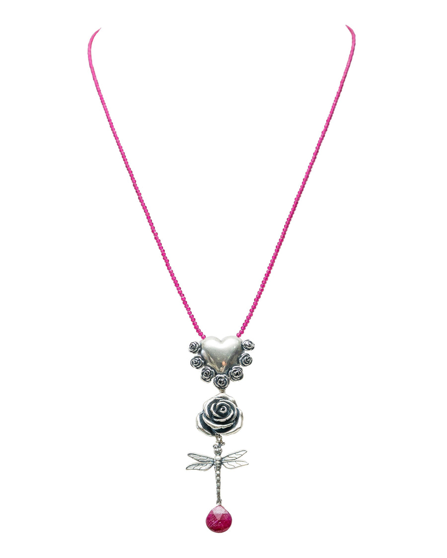 Collar Libélula Corazón, joya de plata .925, con rubí – Gabriela Sánchez