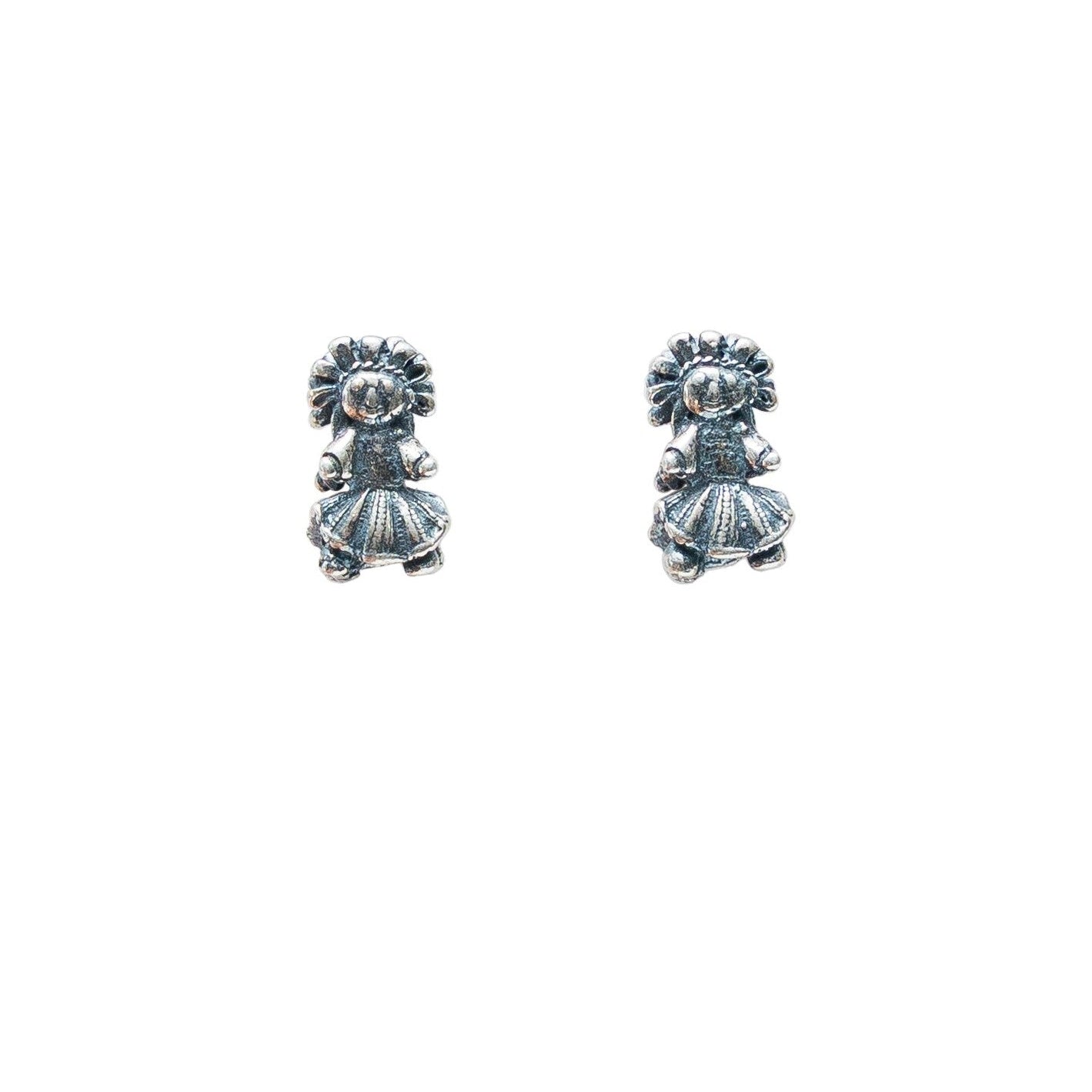 Aretes Lele Micro, joya de plata .925 – Gabriela Sánchez (vista 2)