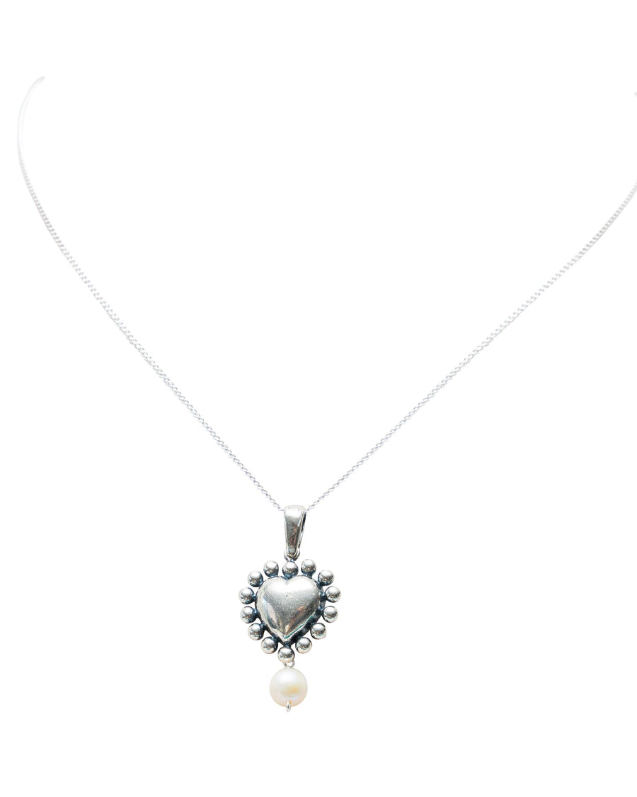 Dije Corazón Con Puntos Mediano Perla, joya de plata .925 – Gabriela Sánchez