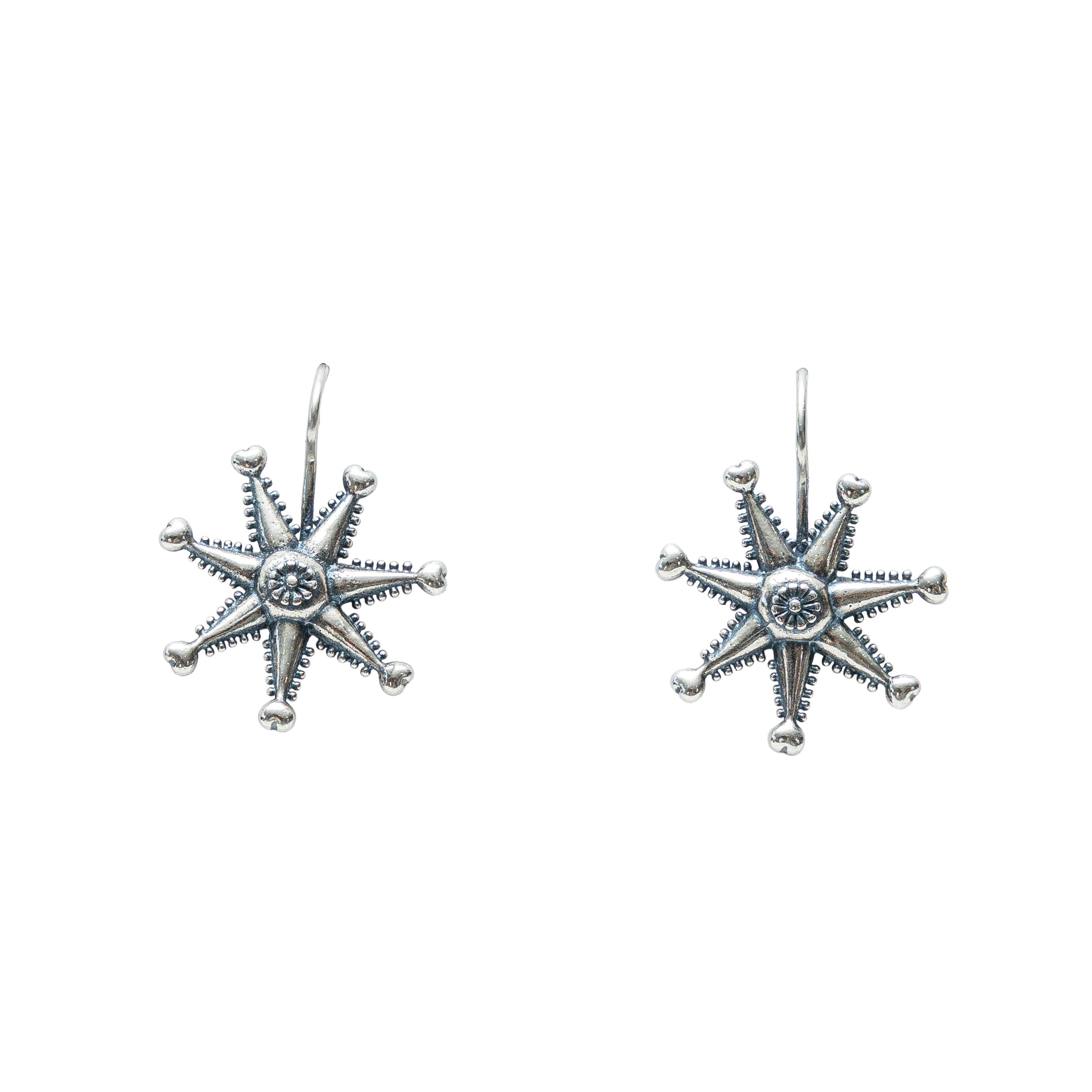 Aretes Mucha Fiesta, joya de plata .925 – Gabriela Sánchez (vista 2)