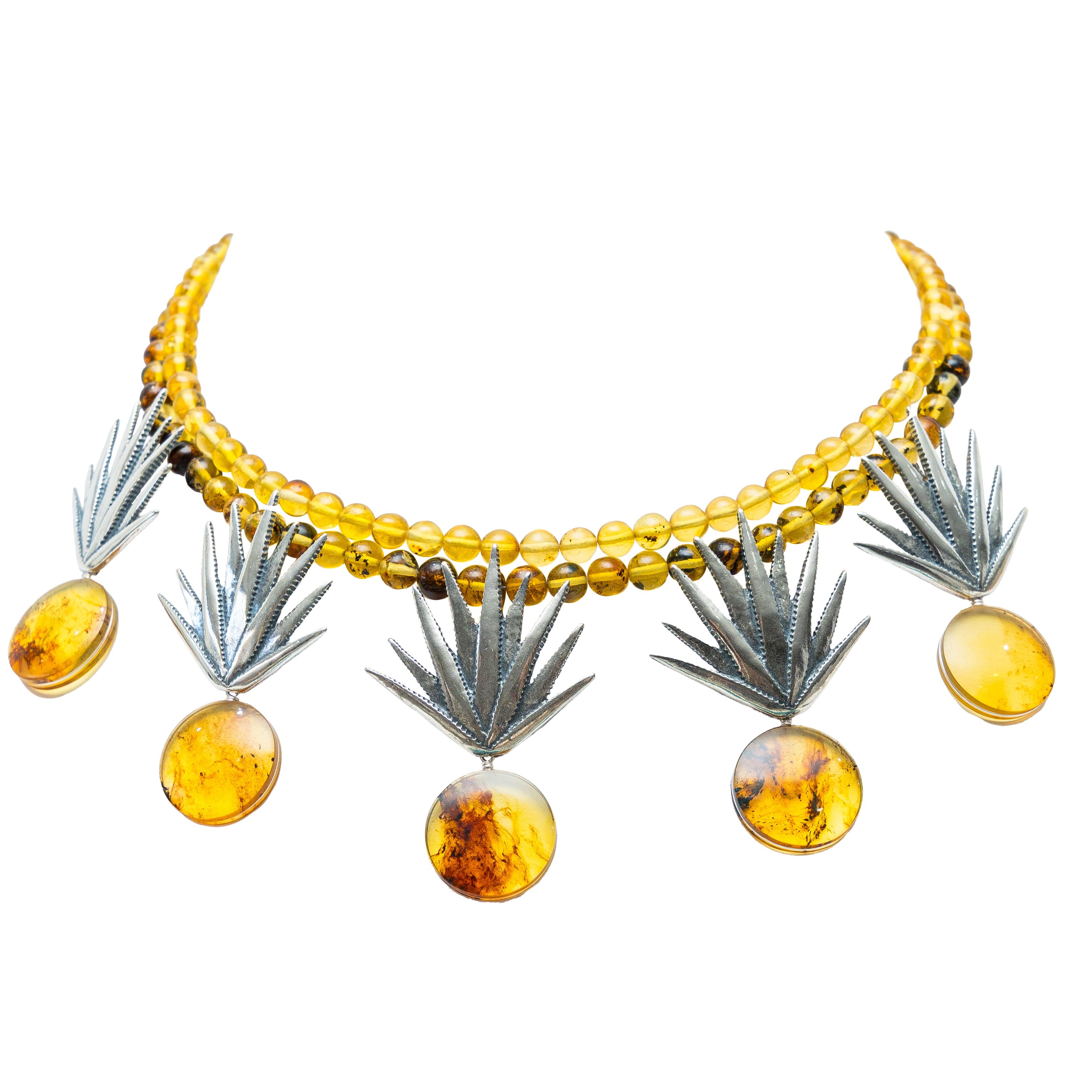 Collar Agave Dorado, joya de plata .925, con ámbar – Gabriela Sánchez