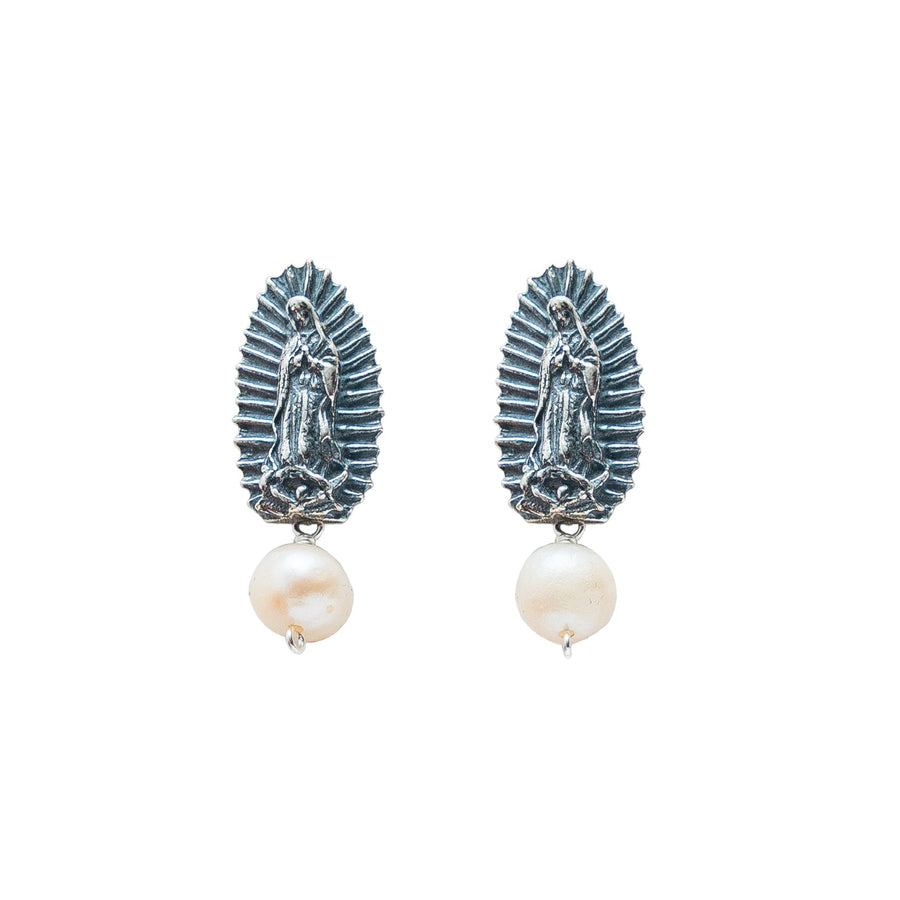 Aretes Divina Compañía, joya de plata .925, con perla – Gabriela Sánchez