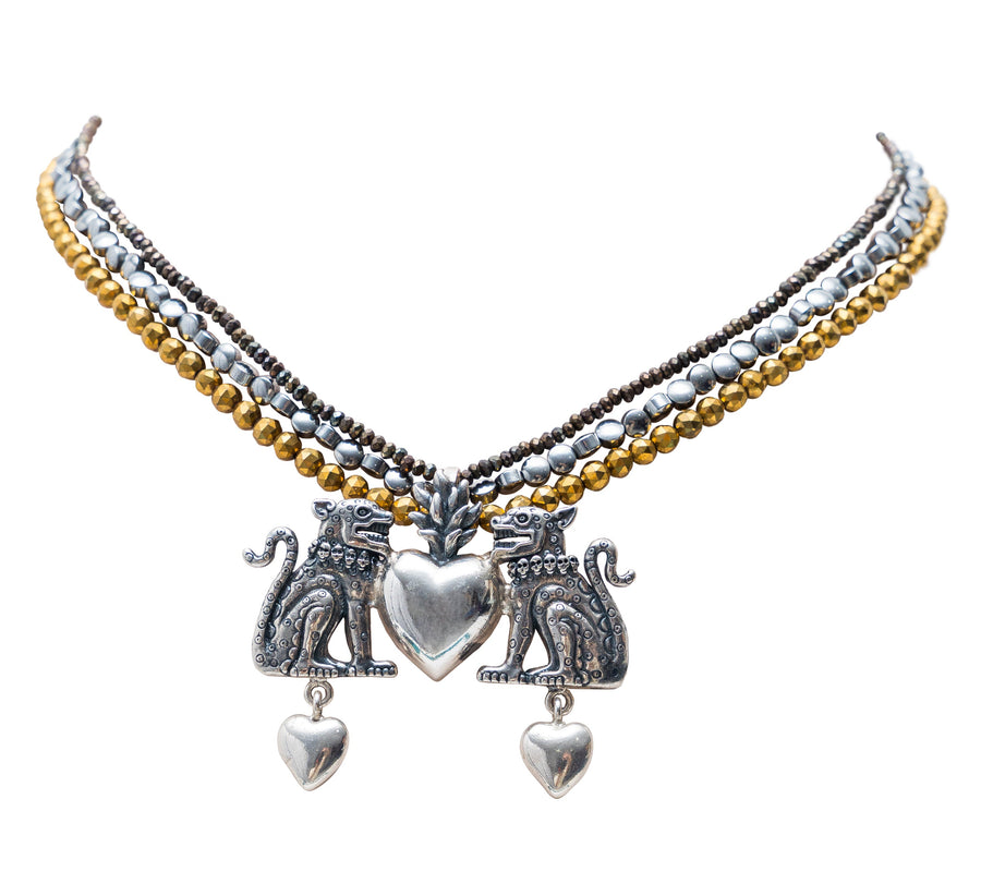 Collar Amores Salvajes, joya de plata .925, con hematita – Gabriela Sánchez (vista 2)