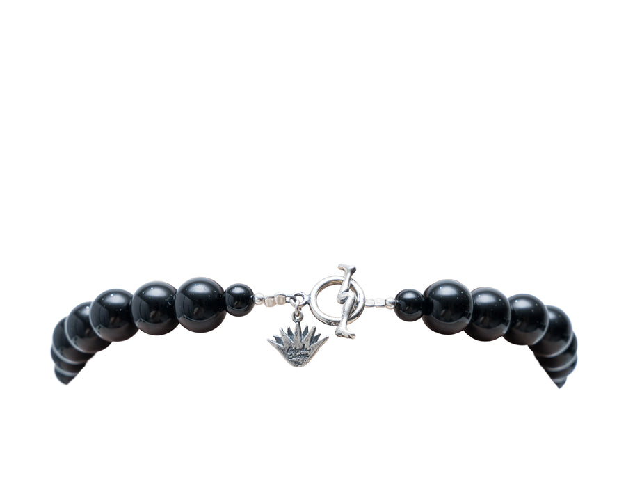 Collar Encuentro, joya de plata .925, con ónix y cristal Swarovski – Gabriela Sánchez (vista 4)